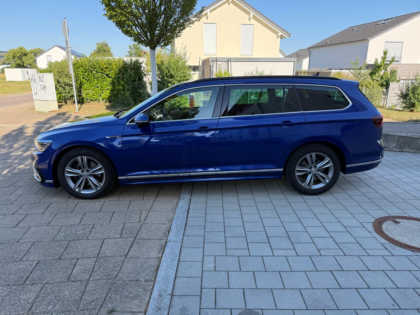 Volkswagen Passat VW Passat Variant 190PS DSG R-Line Matrix HUD, миниатюра 3