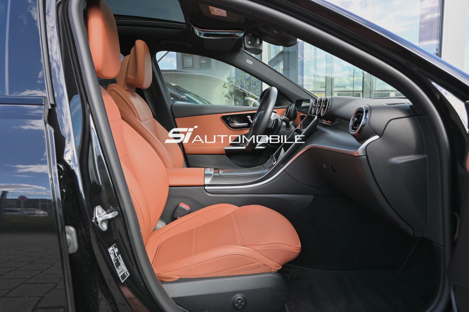 Fahrzeugabbildung Mercedes-Benz C 400 e 4M. NIGHT °ACC°AHK°HUD°MEMO°PANO°SITZKLI