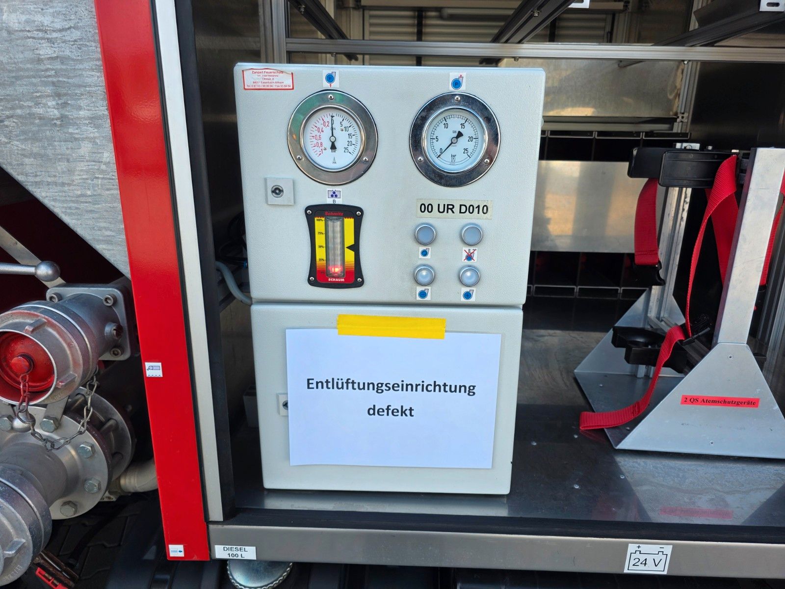 Fahrzeugabbildung MAN LE 8.150 Schaum-Löschfahrzeug 2.500L SLF 25/25
