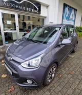 Hyundai i10 1.2 Style  Funktions-Premiumpaket - Hyundai i10 Gebrauchtwagen in Düsseldorf