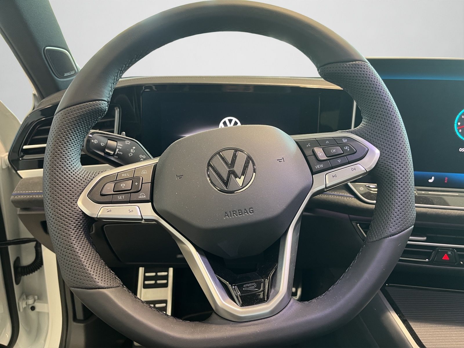 Volkswagen Passat - Bild 11