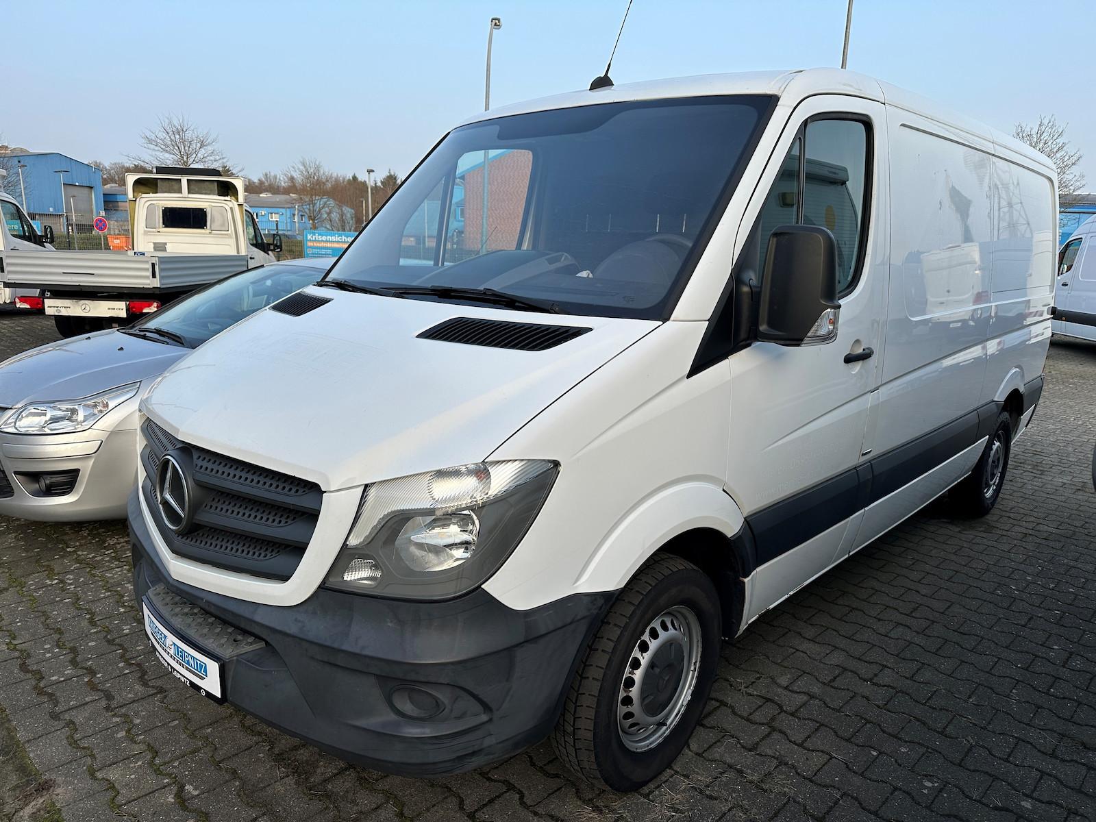 Mercedes-Benz Sprinter 216/316 CDI flach Klima Navi Ahk. RFK