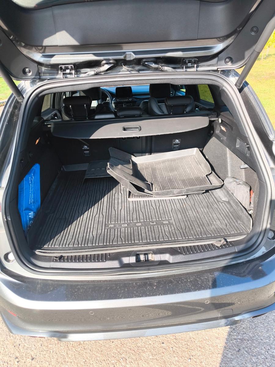 Ford Focus 2,3 EcoBoost ST Turnier Auto ST, миниатюра 3