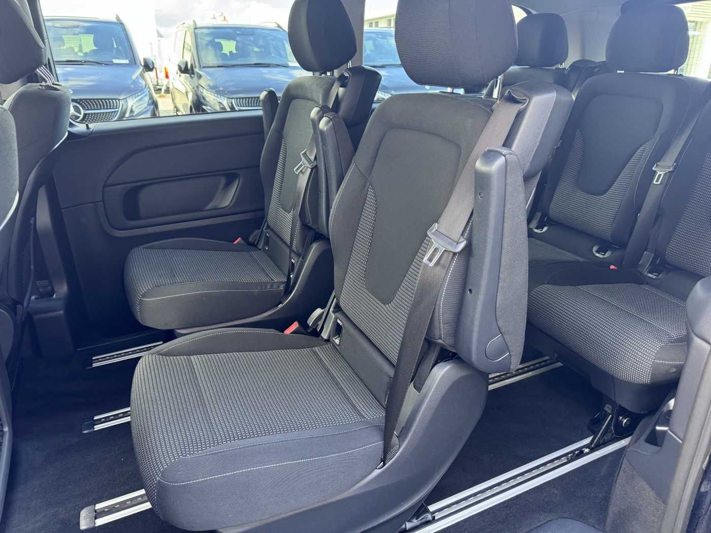 Fahrzeugabbildung Mercedes-Benz V 300 d EDITION 7Sitze MBUX LED Kamera