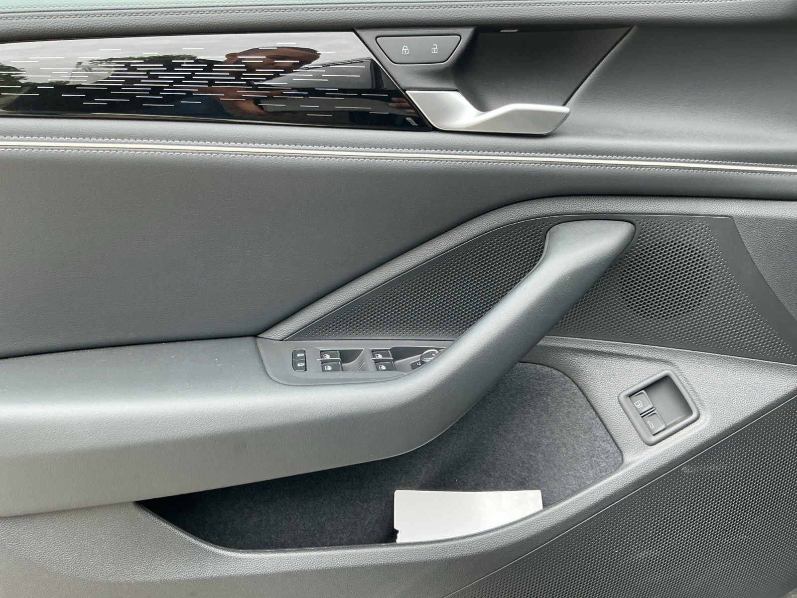 Volkswagen Passat Variant - Bild 15