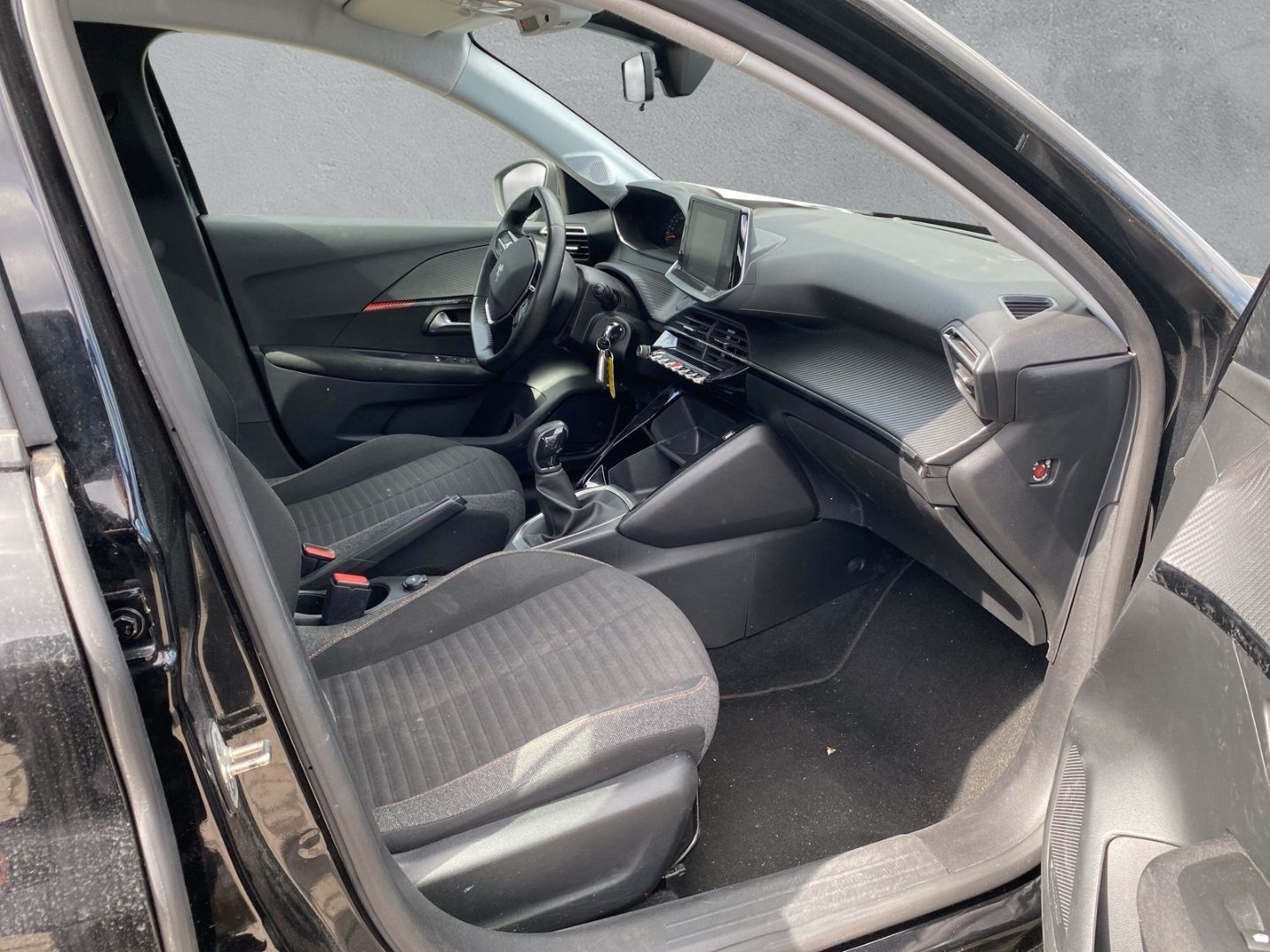 Fahrzeugabbildung Peugeot 208 Active 1.2 PureTech 75 EU6d Apple CarPlay An