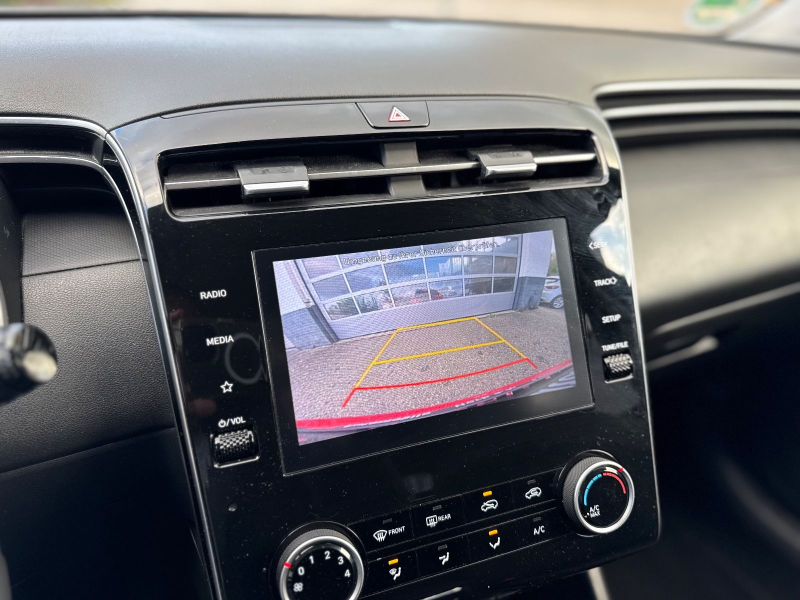 Hyundai Tucson 1.6 T-GDI Pure Spurh RCam Carplay foto 16