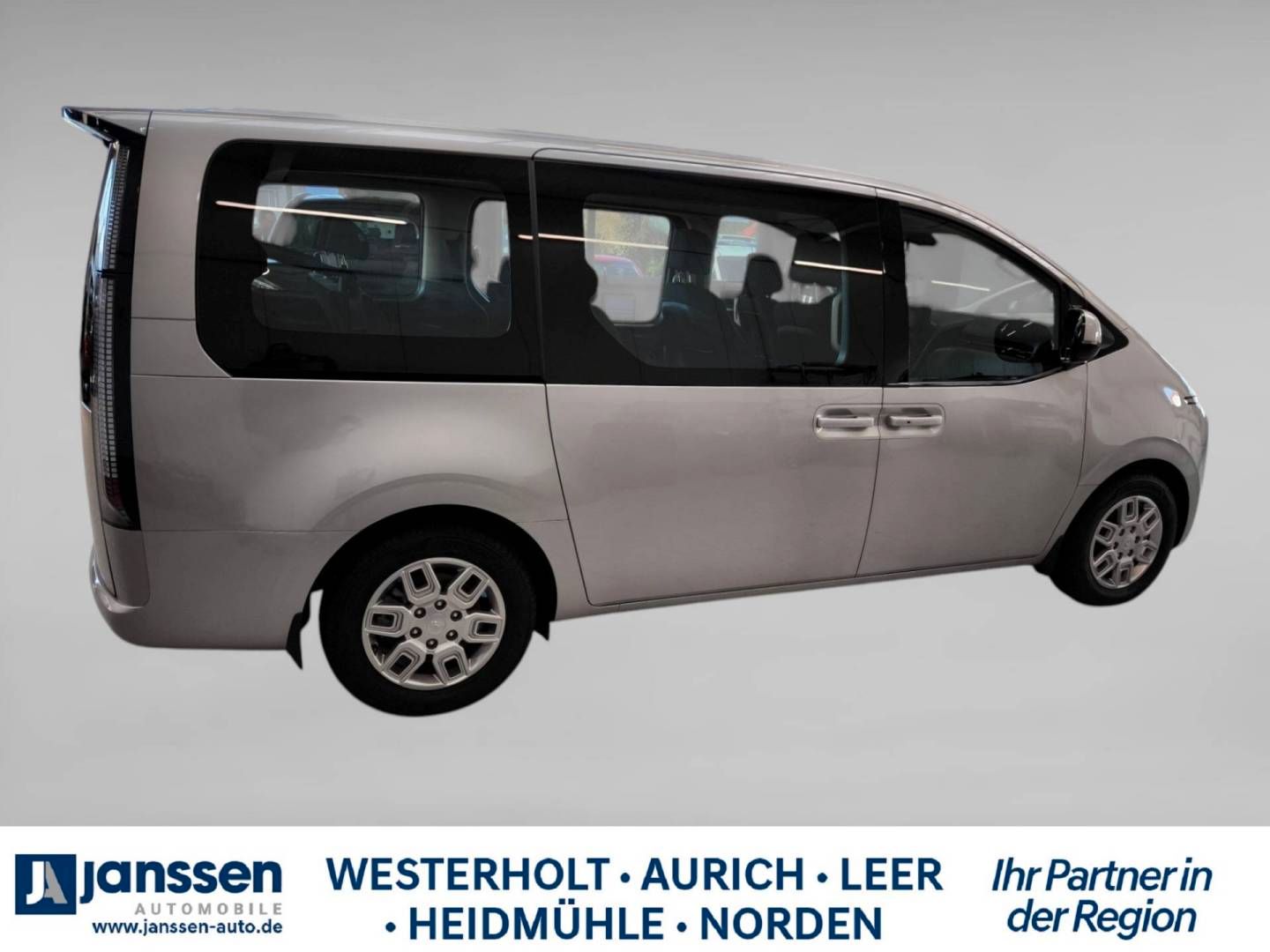 Fahrzeugabbildung Hyundai STARIA 9-Sitzer TREND/Automatik/PDC/Navi/Rückfah