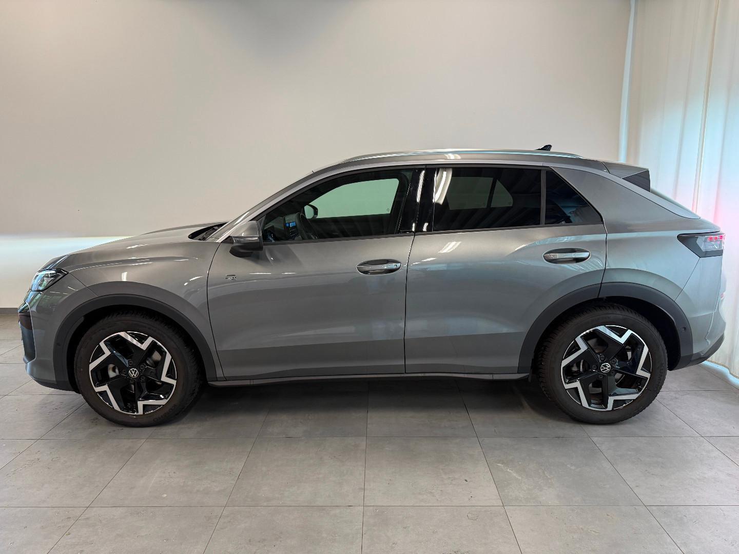 Volkswagen T-Roc 1.5 eTSI DSG R-Line ACC KAMERA KEYLESS, миниатюра 8