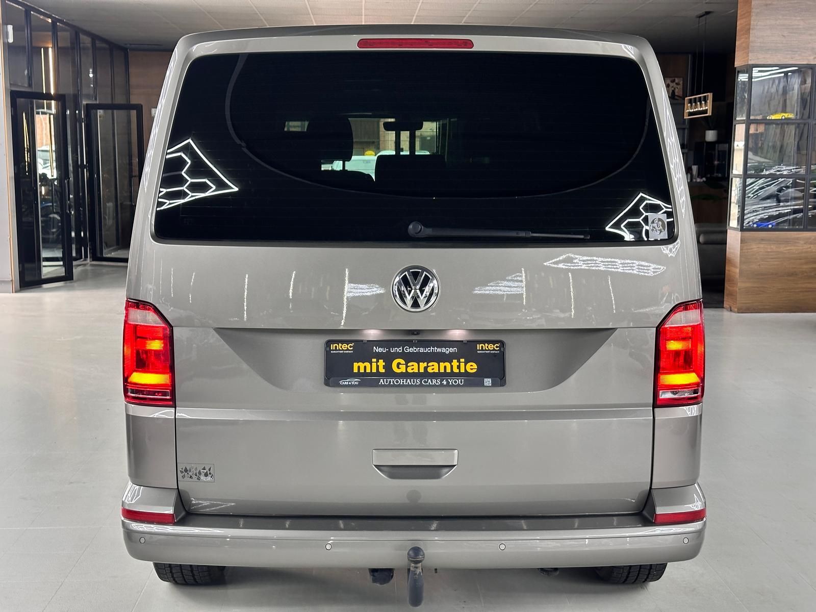 Volkswagen T6 Multivan Comfortline 2.0 TDI DSG AHK SHZ CAM foto 5