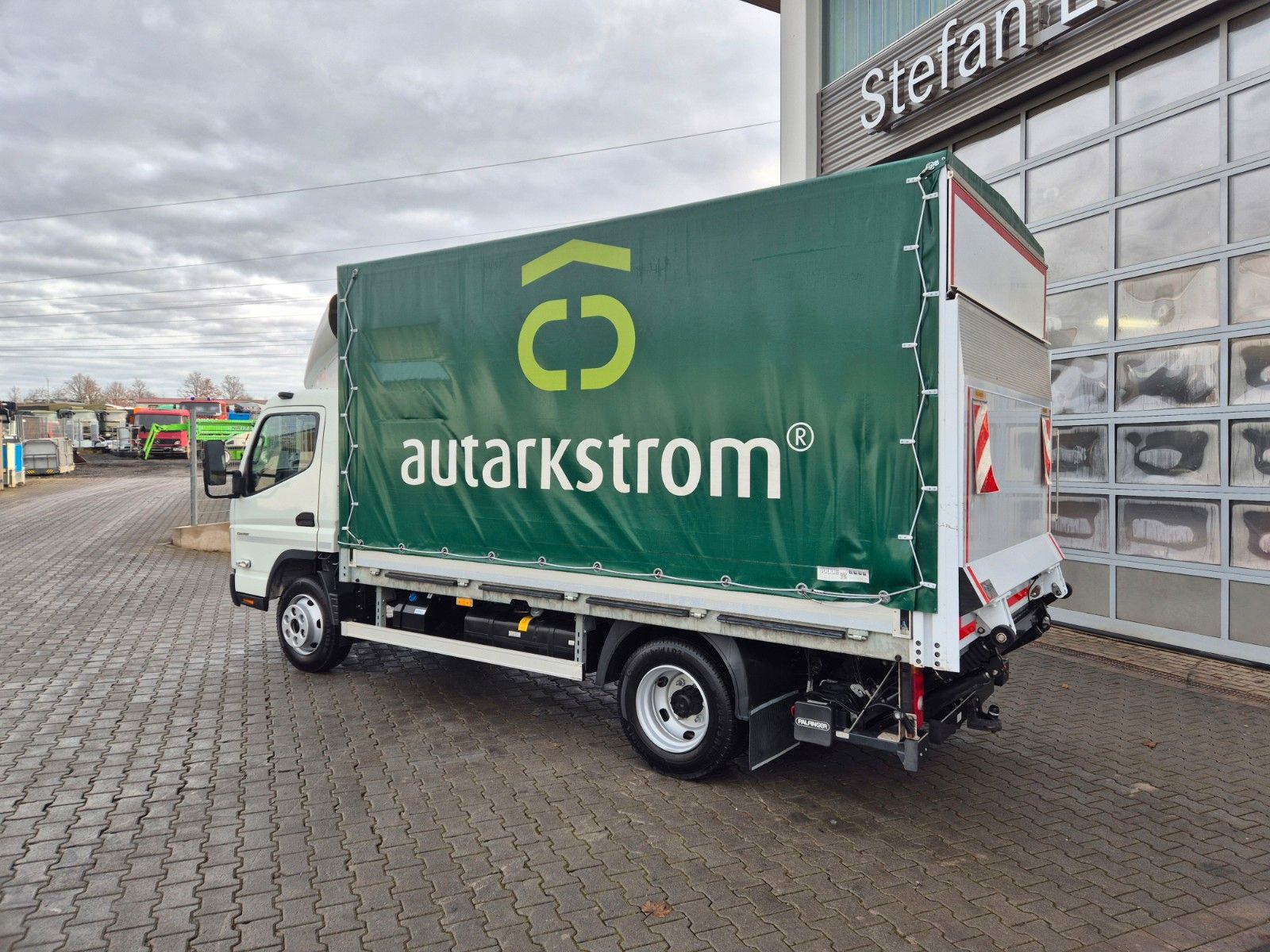 Fahrzeugabbildung Mitsubishi Canter 7C15 LBW Klima Navi Kamera AHK