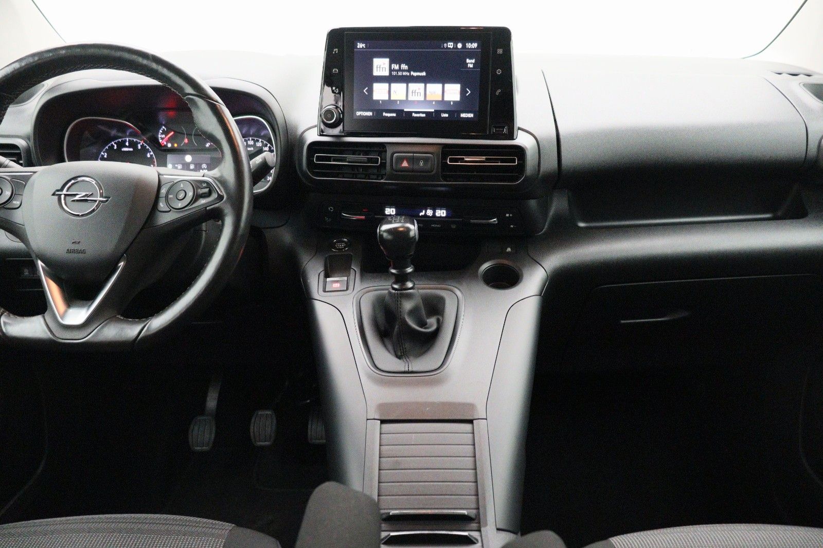 Fahrzeugabbildung Opel Combo Life 1.5 Edition StandHzg NAVI AHK