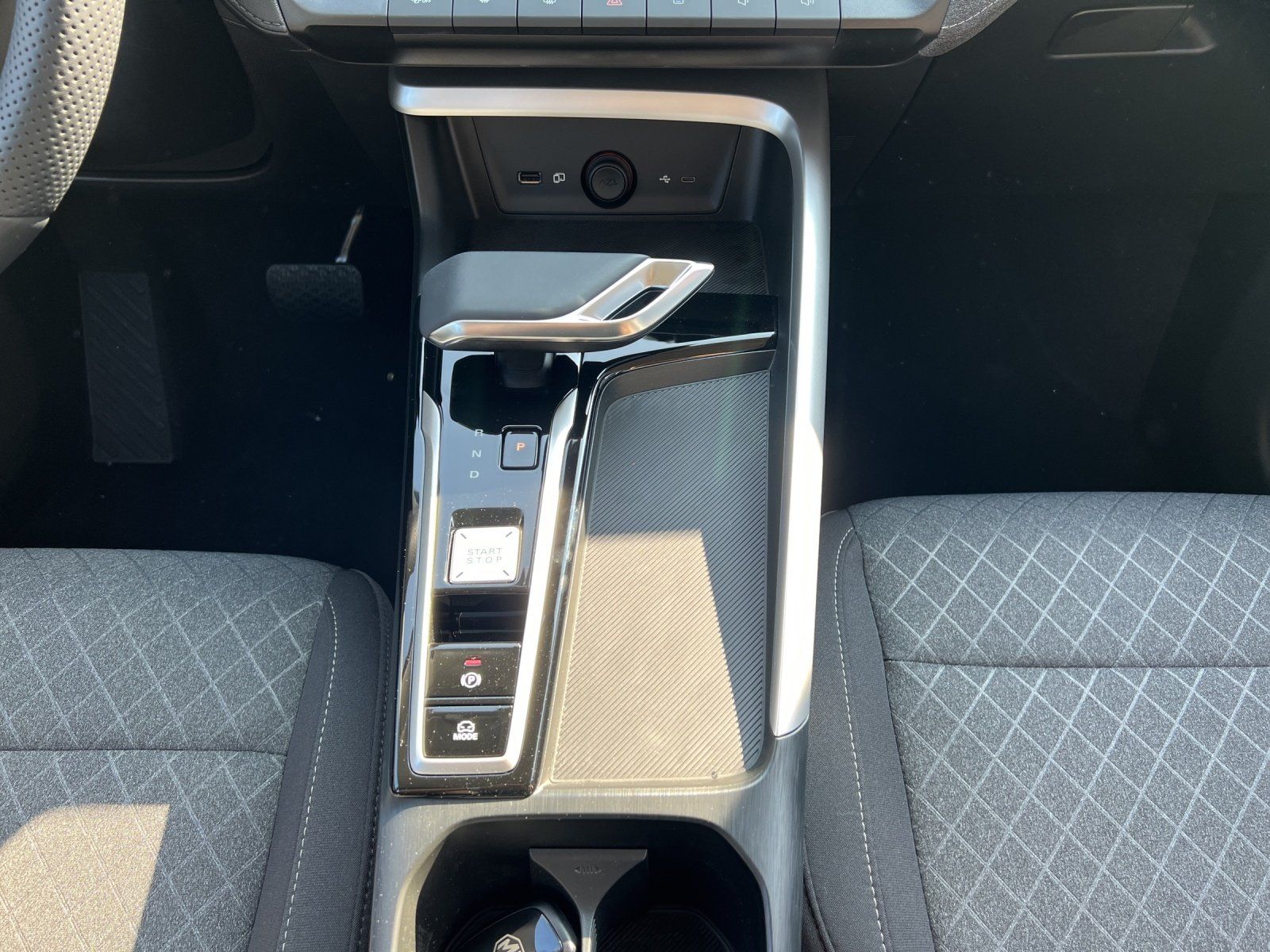 Fahrzeugabbildung MG MG ZS Comfort HEV