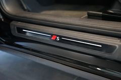 AUDI SQ5 TFSI | Pano | Carbon | Tech pro | HuD | B&O AUDI SQ5 TFSI | Pano | Carbon | Tech pro | HuD | B&O