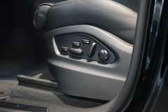 PORSCHE Cayenne GTS | Pano | SportDesign | Carbon | 22" PORSCHE Cayenne GTS | Pano | SportDesign | Carbon | 22"