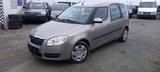 Skoda Roomster 1.6 Benzin 1.Hand Euro 4 Klimaautomati. - Skoda Roomster mit Benzin-Antrieb: Kombi, 1.6