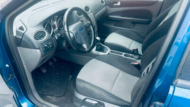 Ford Focus 2009 — photo 5