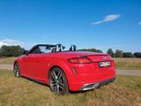 Audi TT 45 TFSI S tronic Roadster - - rote Audi TT
