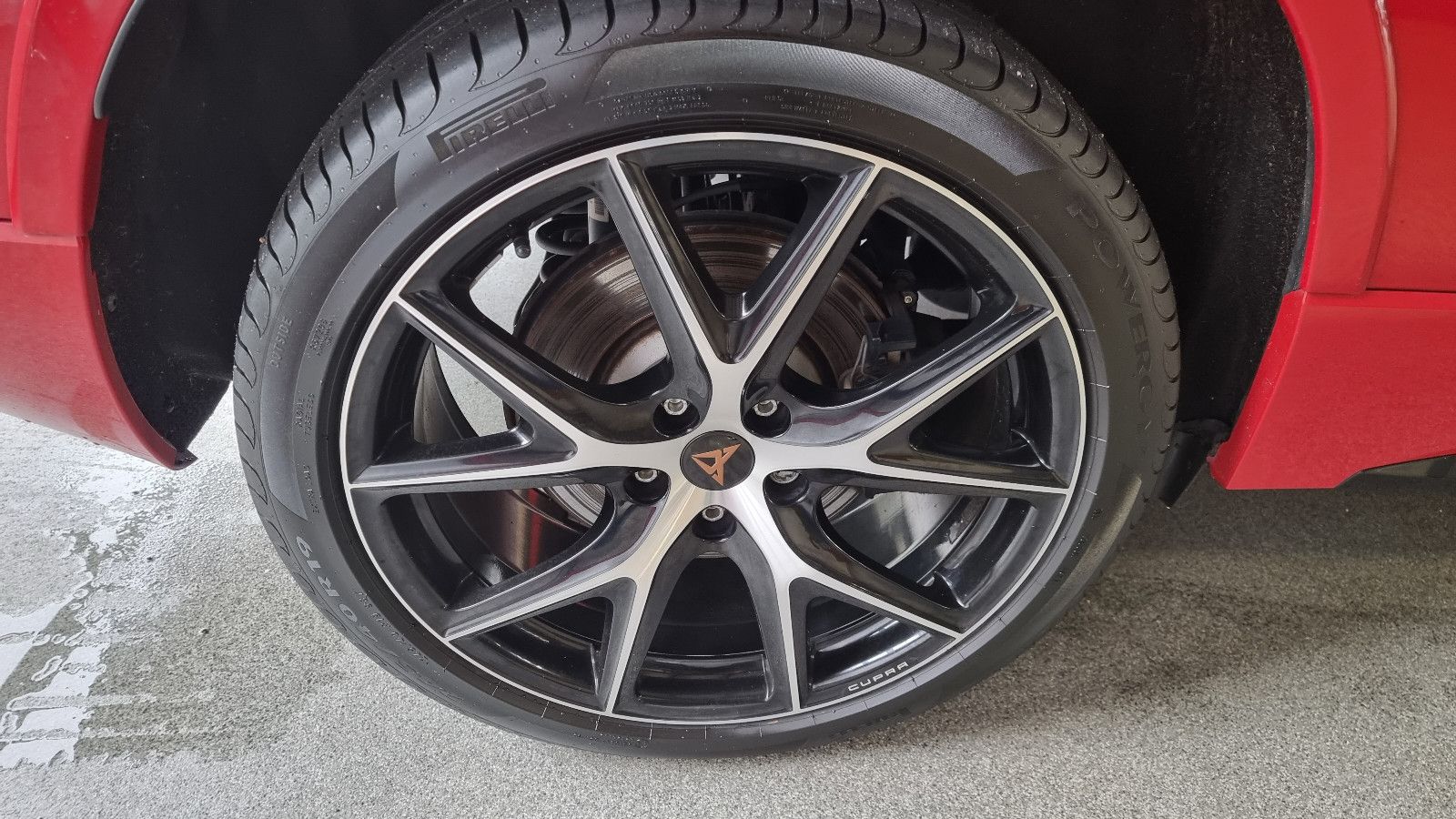Fahrzeugabbildung CUPRA Ateca 2.0 TSI DSG 4Drive