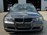 BMW 325i Touring *Leder *Panorama *Xenon* - BMW 325 aus 2008: Kombi