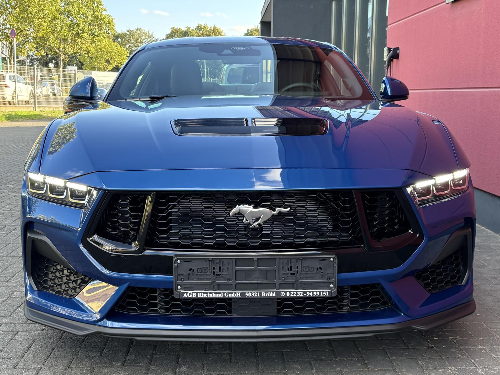 Ford MUSTANG GT 5.0 V8 COUPE NEUES MODELL NUR 3.332KM