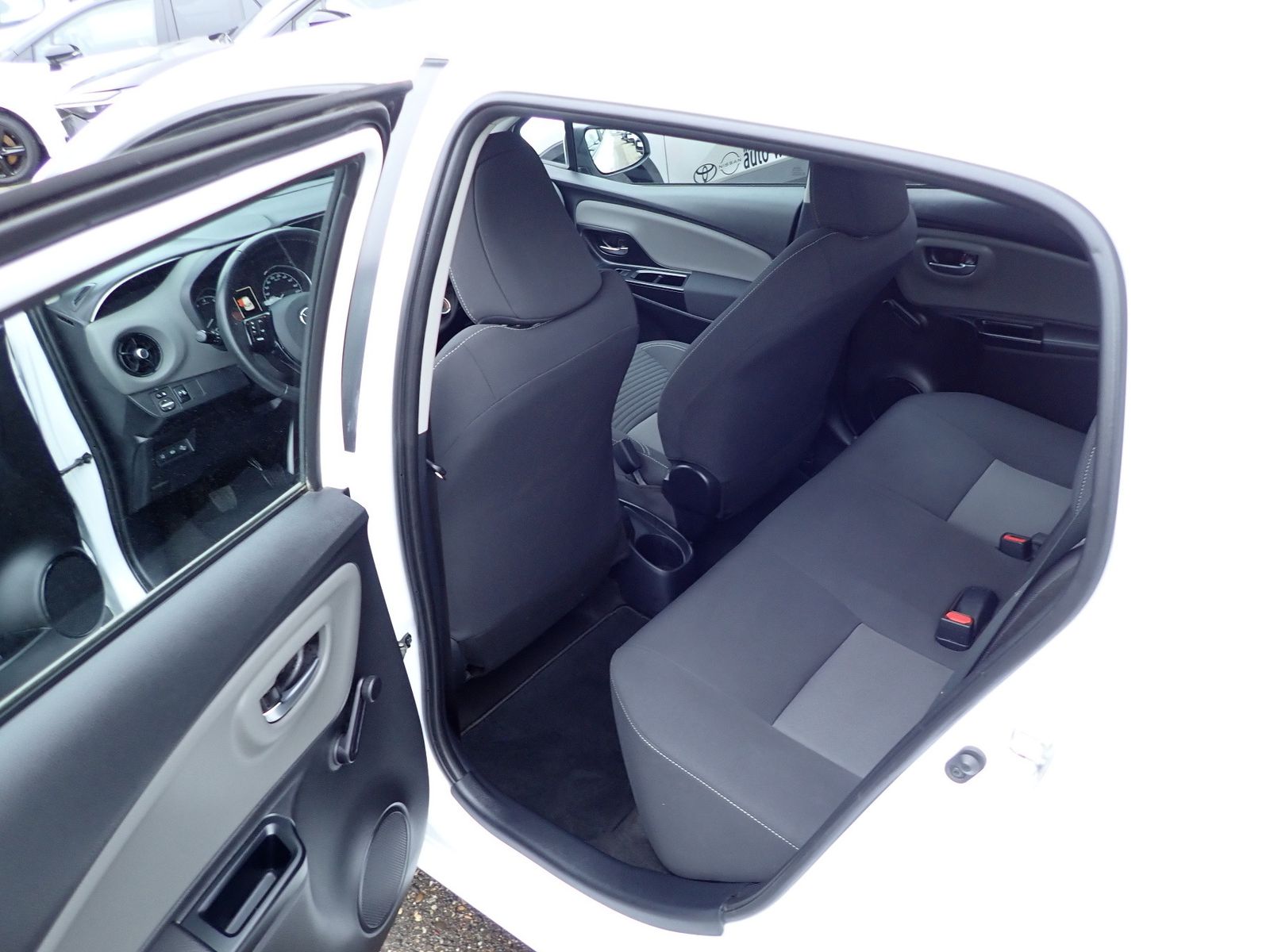 Fahrzeugabbildung Toyota Yaris Comfort