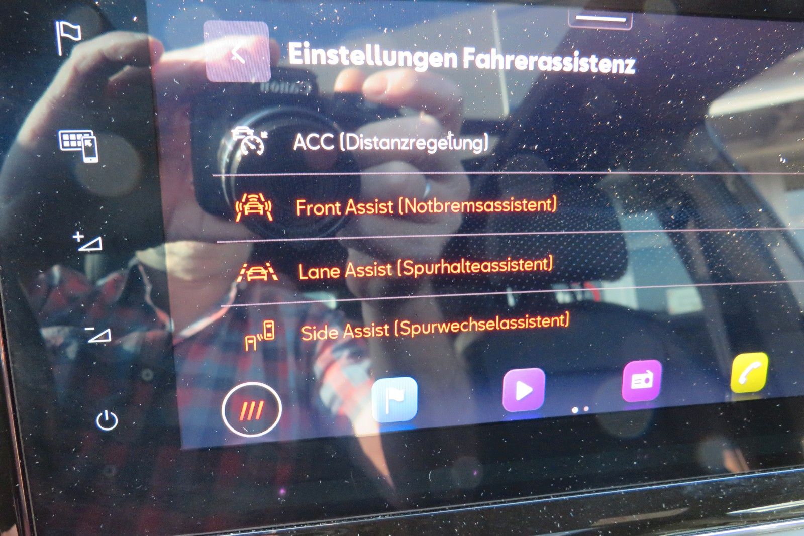 Fahrzeugabbildung SEAT Tarraco Xcellence PANO 7S ACC NAVI LEDER  LED