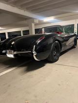 Corvette C1 - schwarze Corvette C1