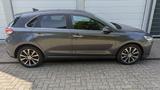 Hyundai i30 1.6 CRDi Limousine Premium*Panorama*Kamera* - Hyundai i30 Gebrauchtwagen in Lübeck