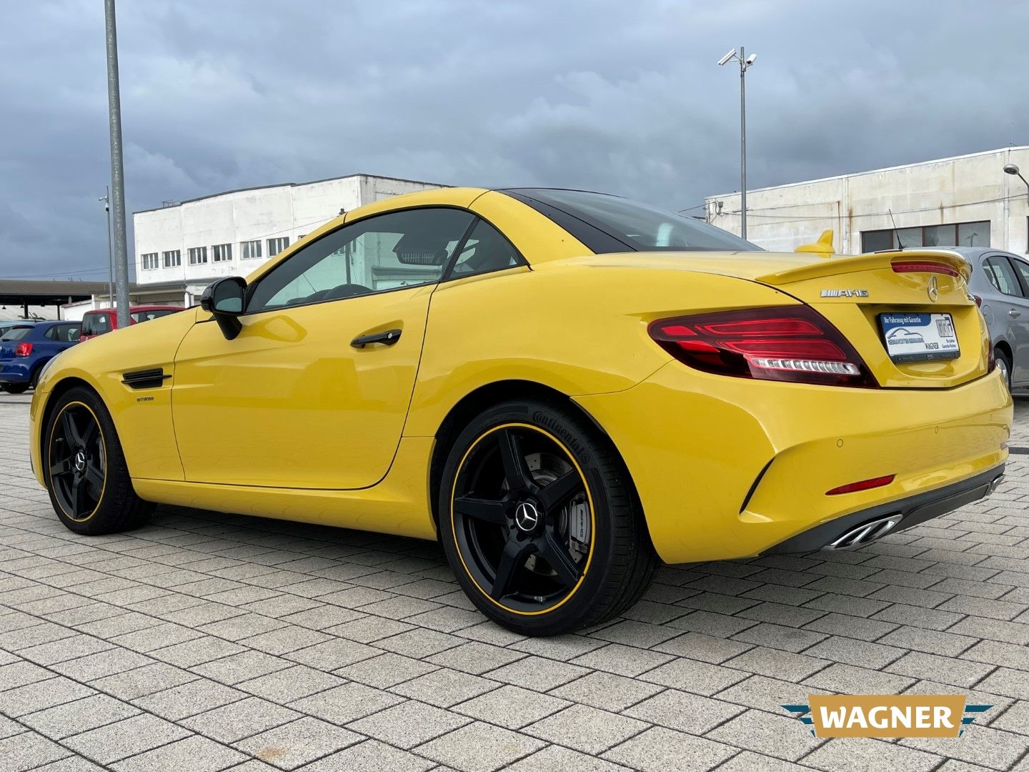 Fahrzeugabbildung Mercedes-Benz SLC 43 AMG FinalEdition  Harman Kardon Sportsitz