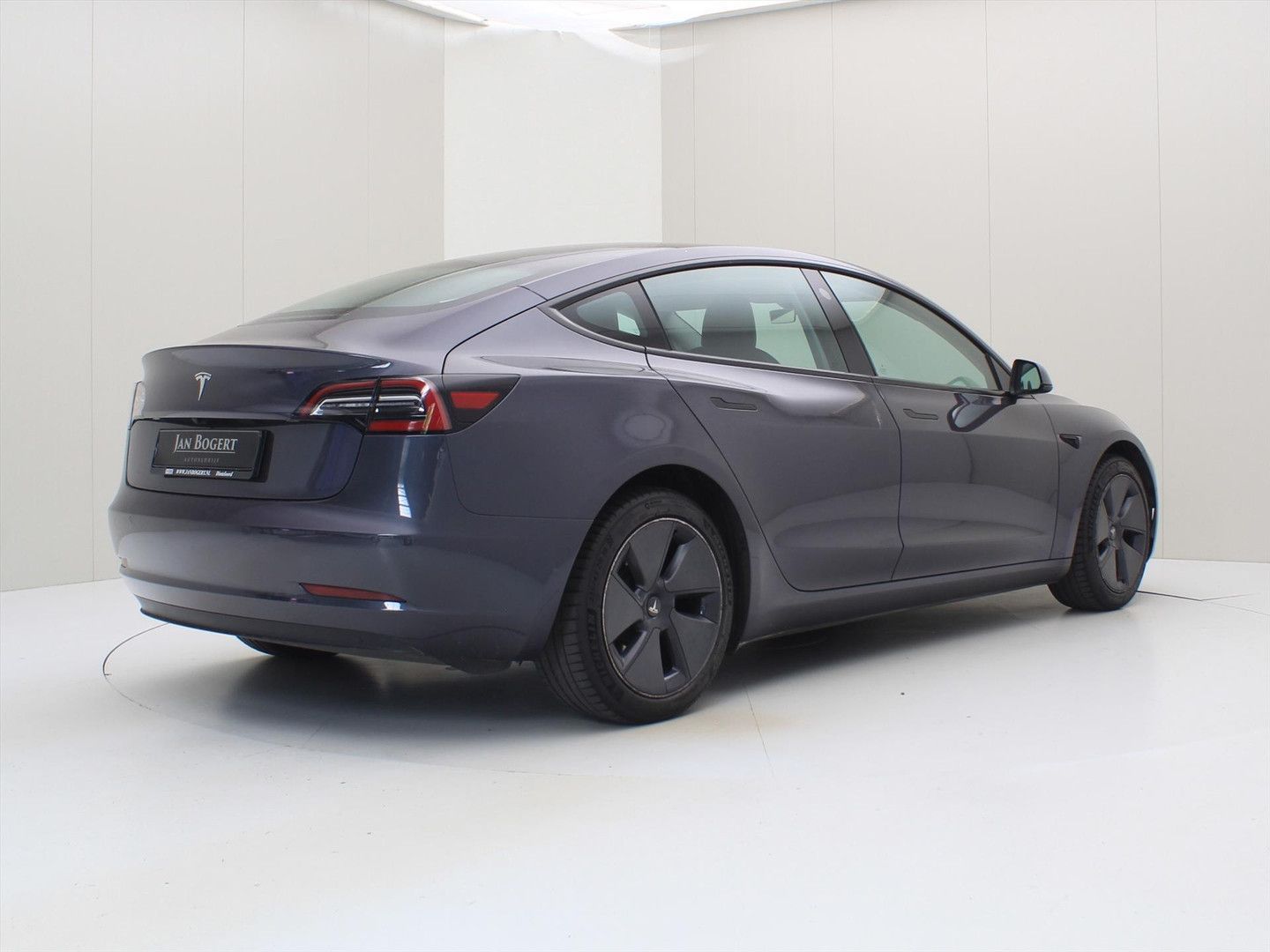 Tesla Model 3 Tesla Model 3 Standard RWD Plus FACELIFT imagem 3