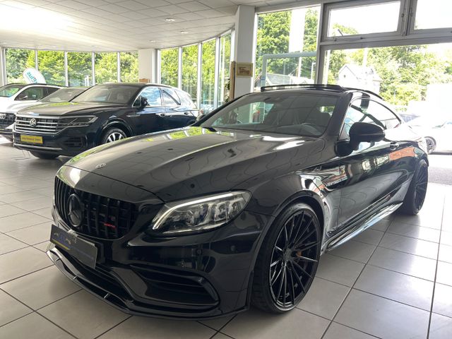 Mercedes-Benz C 63 S AMG Coupe *PERFORMANCE SITZE+ABGASANLAGE*