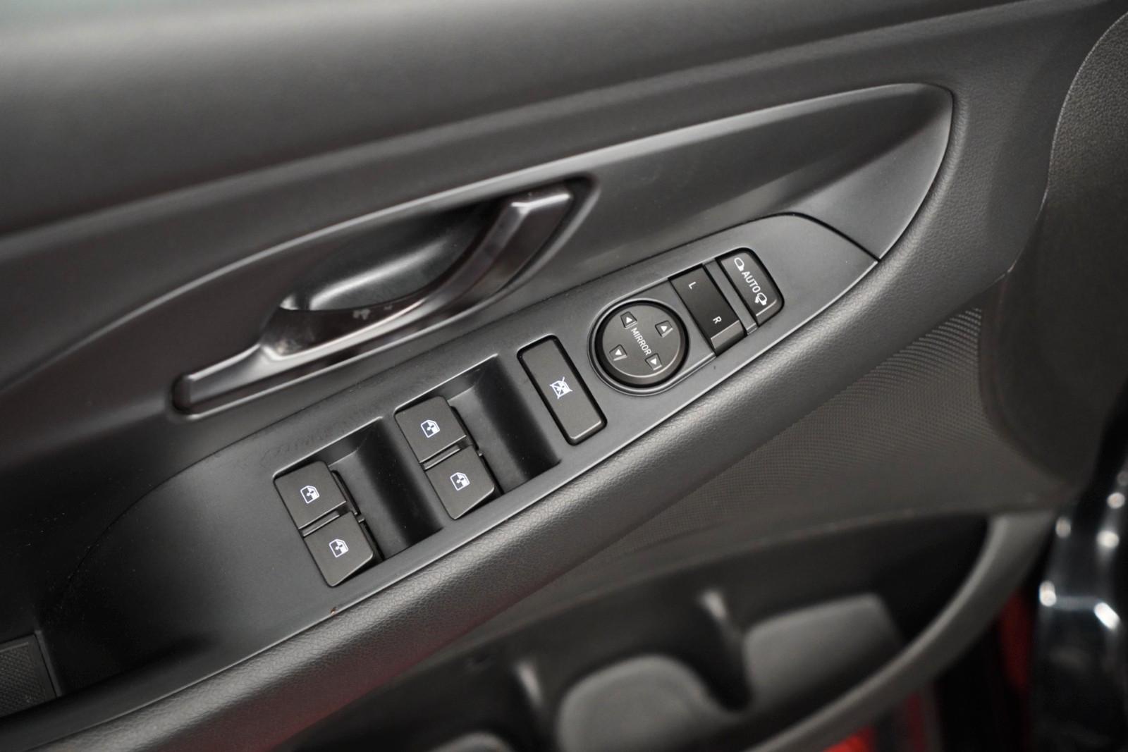 HYUNDAI I30 PERFORMANCE 275 ch BVM - PHARES LED - GPS - RÉGULATEUR DE VITESSE - CAMÉRA DE RECUL