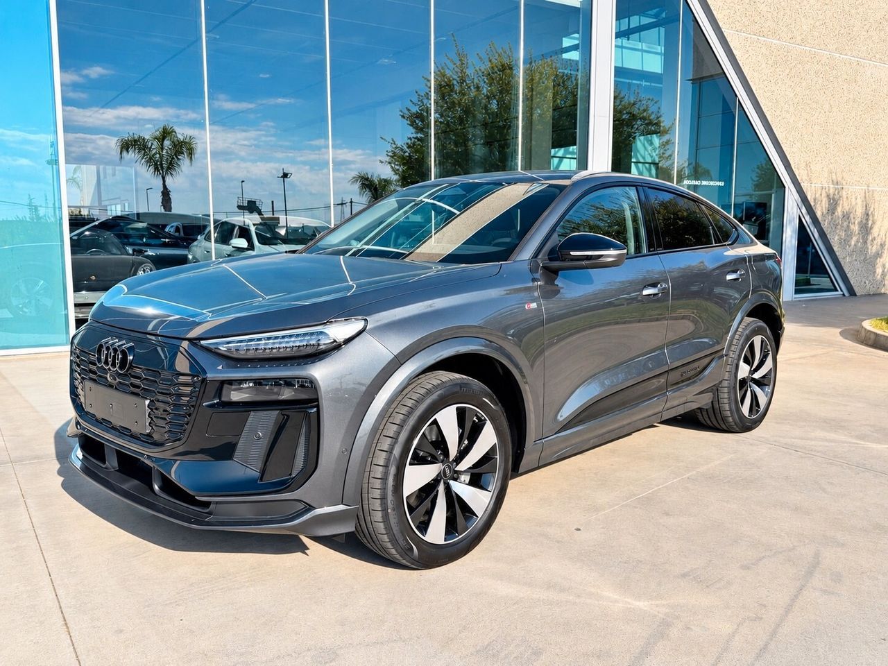 Other Audi Q6 e-tron performance S line edition - poss