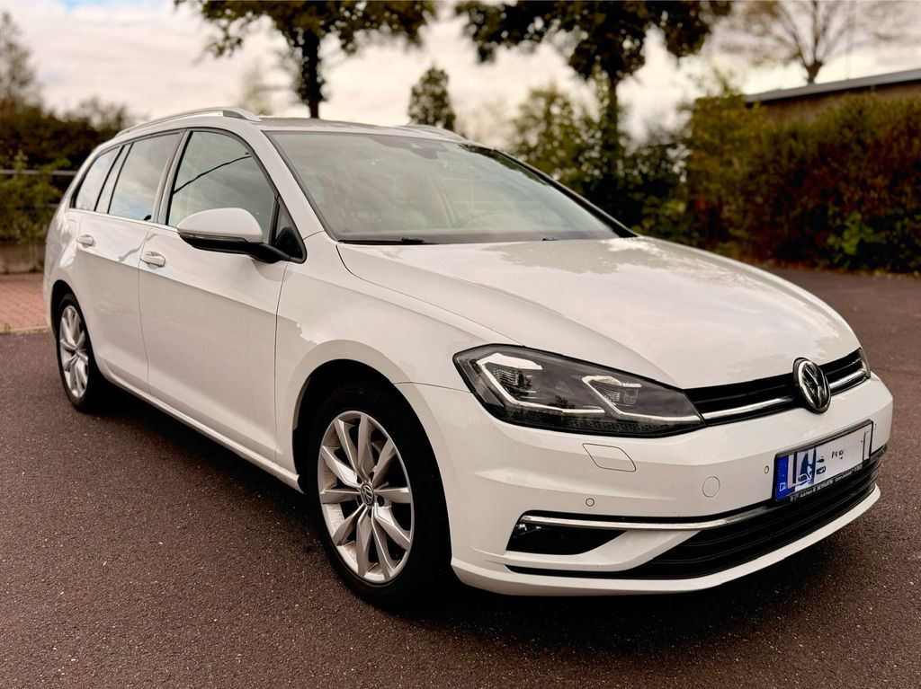 Image of Volkswagen Golf