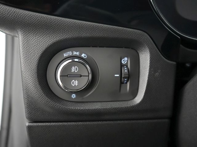 Corsa F FACELIFT GS+LED MATRIX+NAVI+RÜCKFAHRKAME