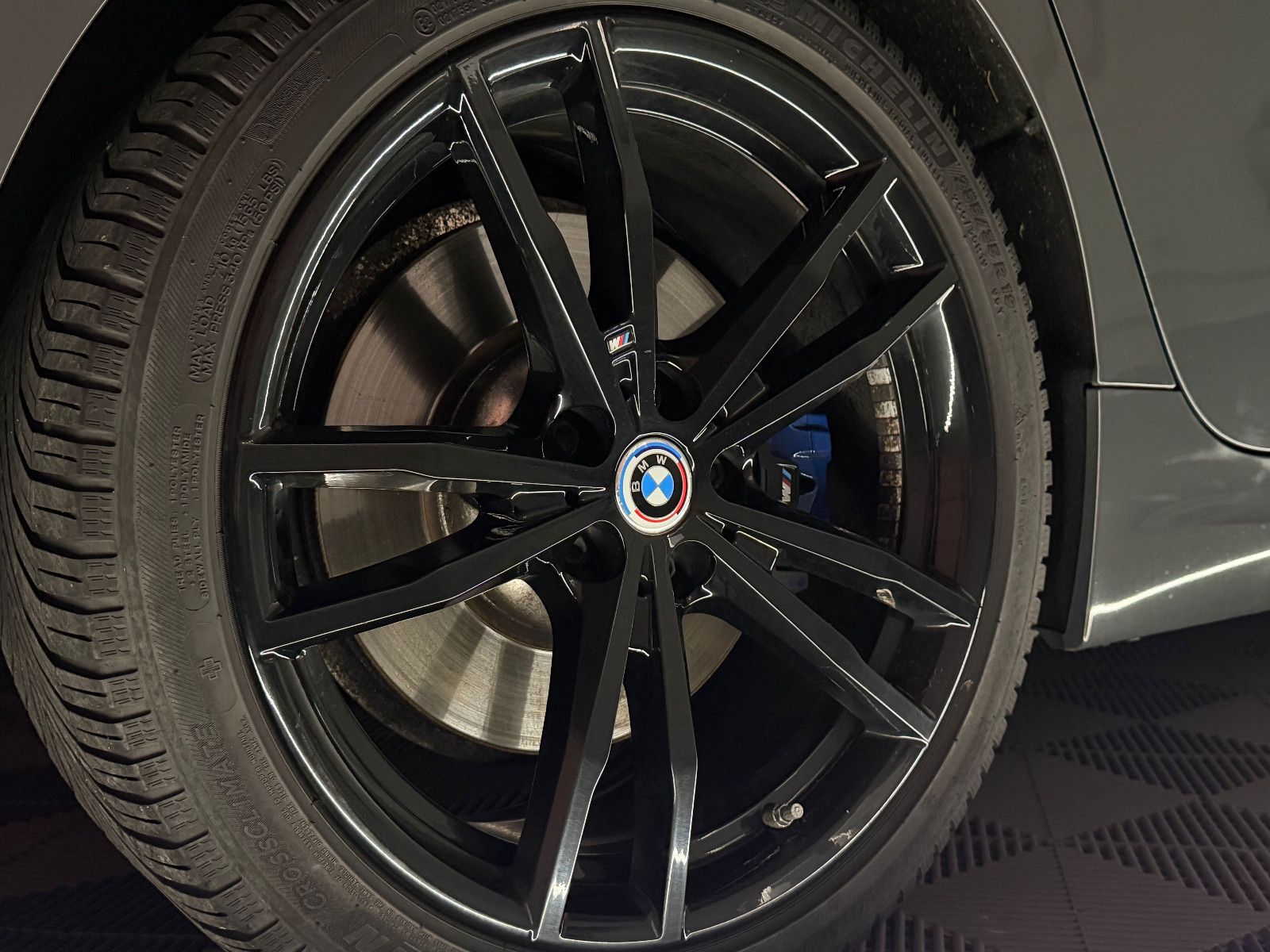 Fahrzeugabbildung BMW 330 d xDrive M SPORT/360*/ACC/HuD/LASER/DE FZG