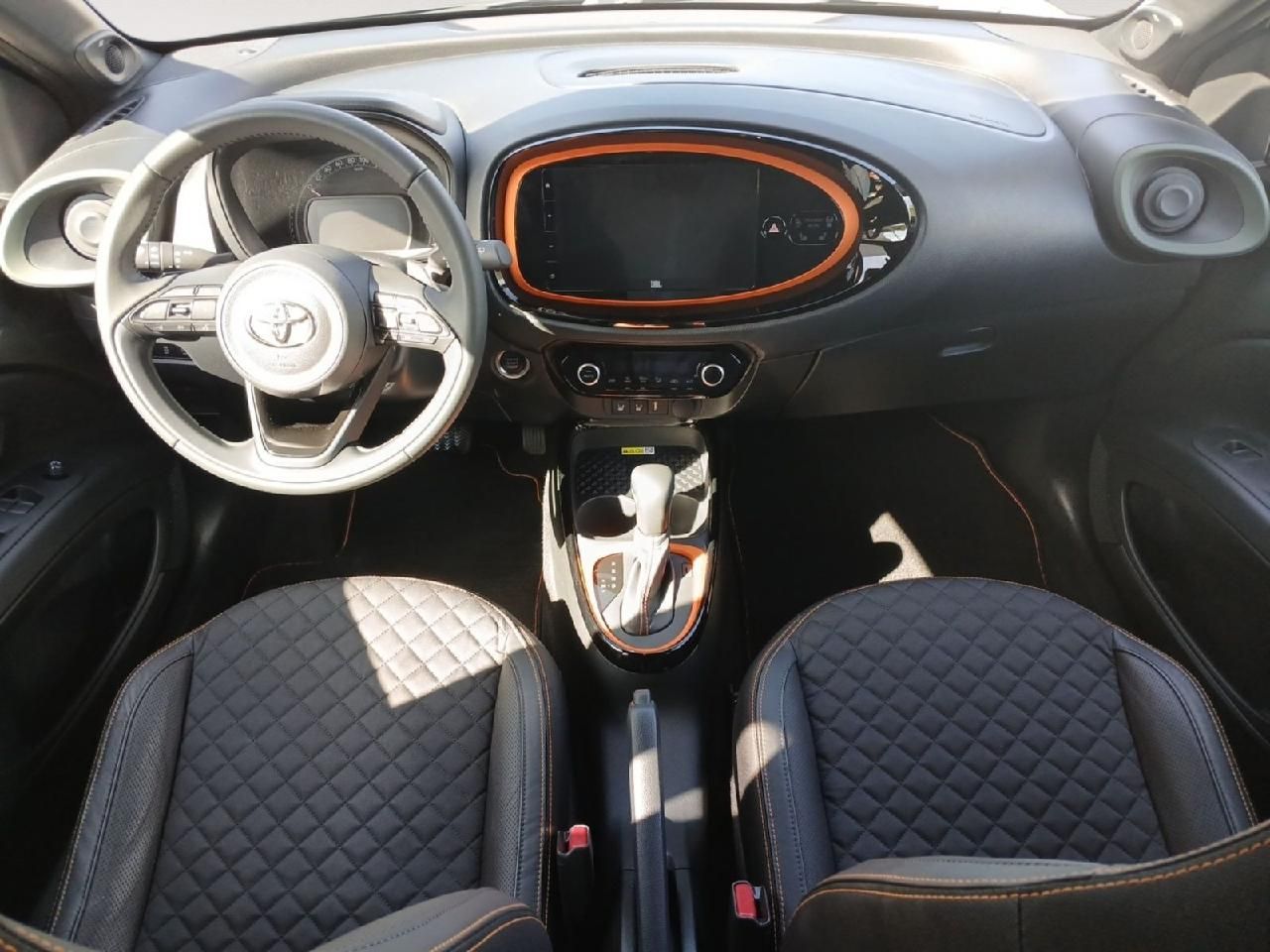 Fahrzeugabbildung Toyota Aygo X Limited