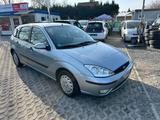 Ford Focus 1.6 Ambiente TÜV NEU!!! - gebrauchte Ford Focus aus dem Jahr 2003