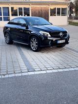 Mercedes-Benz GLE 450 AMG 4MATIC AMG - schwarze Mercedes-Benz GLE 450