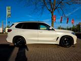 BMW X5 xDrive30d/MSport/Luftf/StHz/Pano/H&K/HeadUp - BMW X5 in Halle