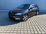 Skoda Rapid 1.2 TSI Drive Limited-Edition XENON/16-ZOL - schwarze Skoda Rapid