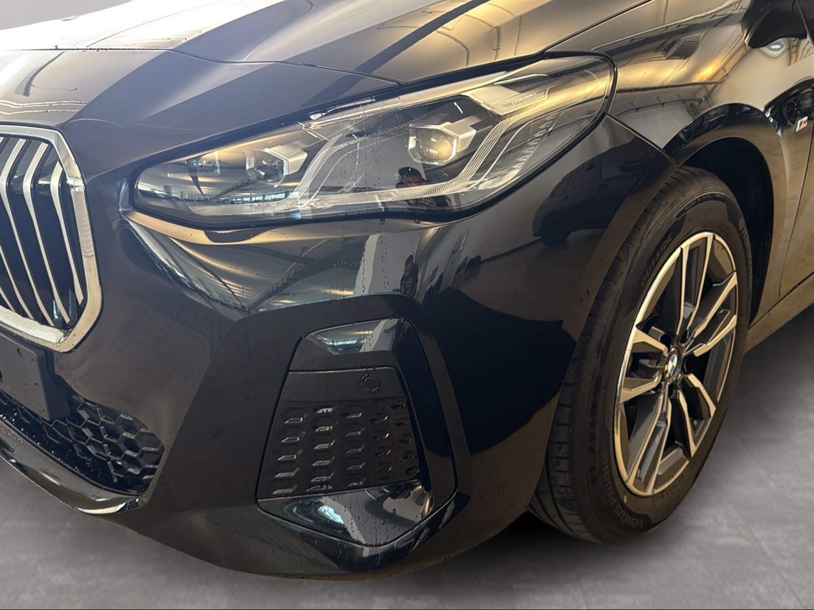 BMW 223 Active Tourer - Bild 12