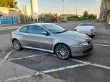 Alfa Romeo GT 2.0 JTS 16V Selespeed Distinctive  - graue Alfa Romeo GT