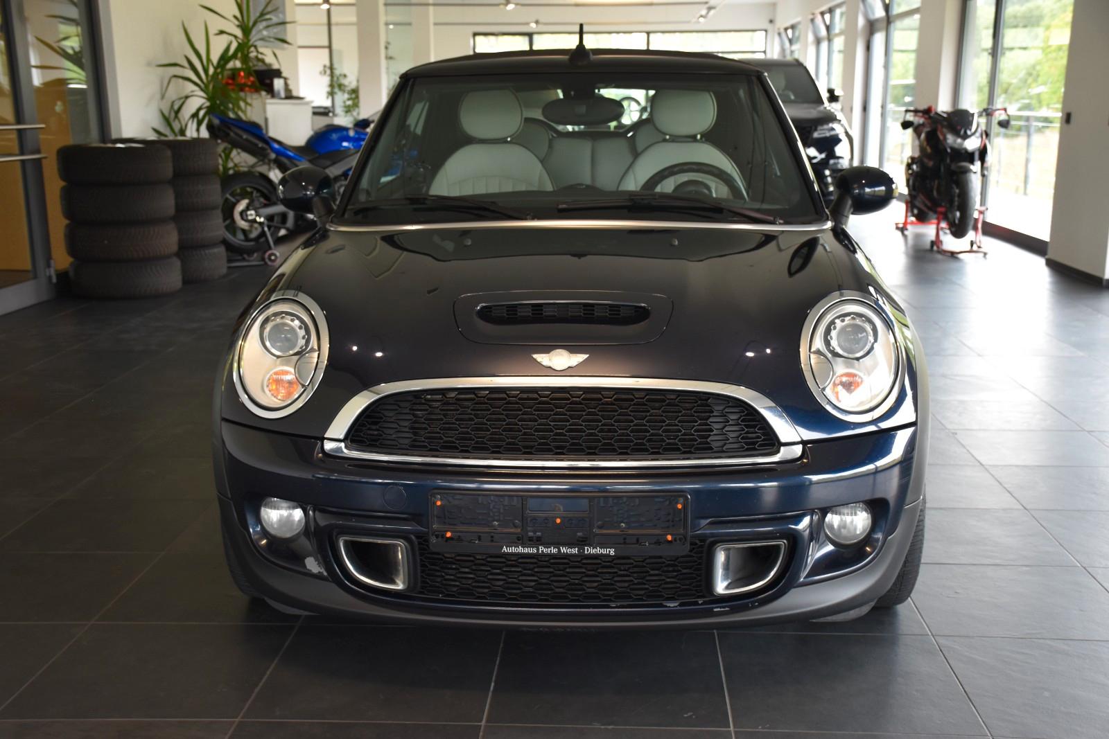 MINI Cooper S Cabrio CHILI II"LEDER"NAVI"XENON"H/K"