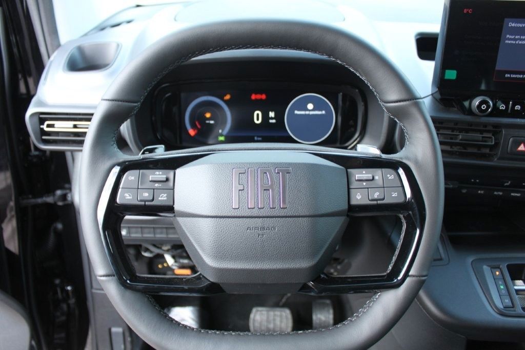 Fahrzeugabbildung Fiat Doblo Kombi L2 8-fach bereift