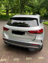 Mercedes-Benz GLA 250 4MATIC DCT - AMG-Line, Panoramadach - gebrauchte Mercedes-Benz GLA 250 aus dem Jahr 2022