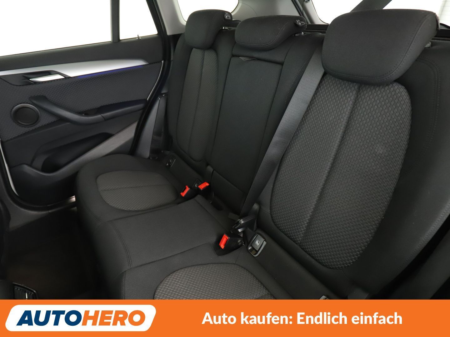 BMW sDrive 18d Advantage Aut.*NAVI*PDC*SHZ*TEMPO*ALU foto 14