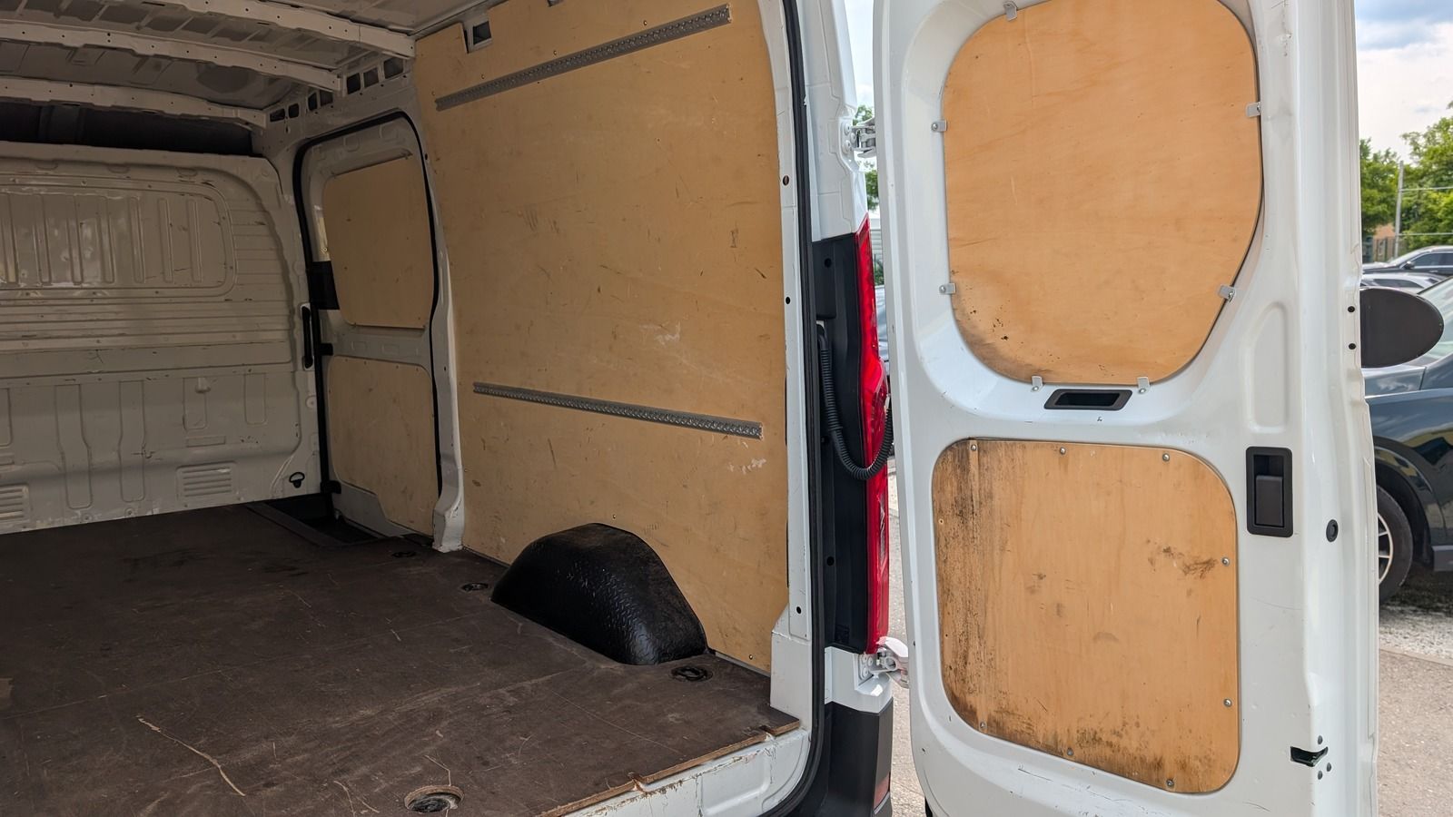 Fahrzeugabbildung Andere MAXUS Deliver 9 2.0 D * Tempomat * PDC * Kamera