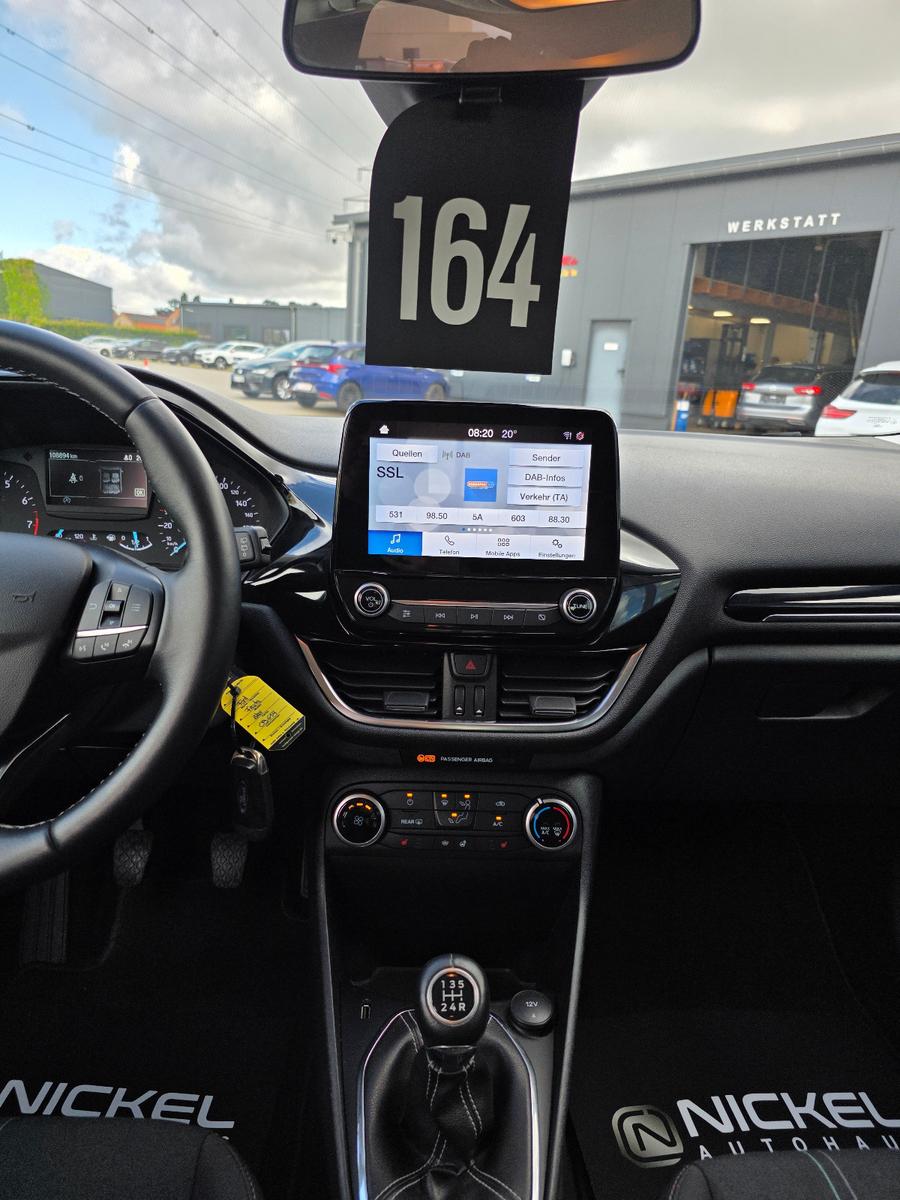 Ford Fiesta Cool & Connect*Winterpaket*Led*Navi*